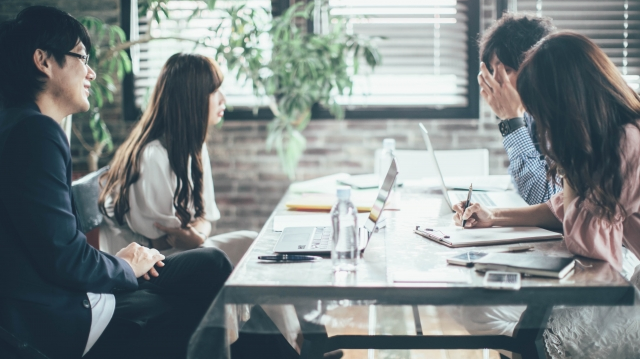 コンサルタント